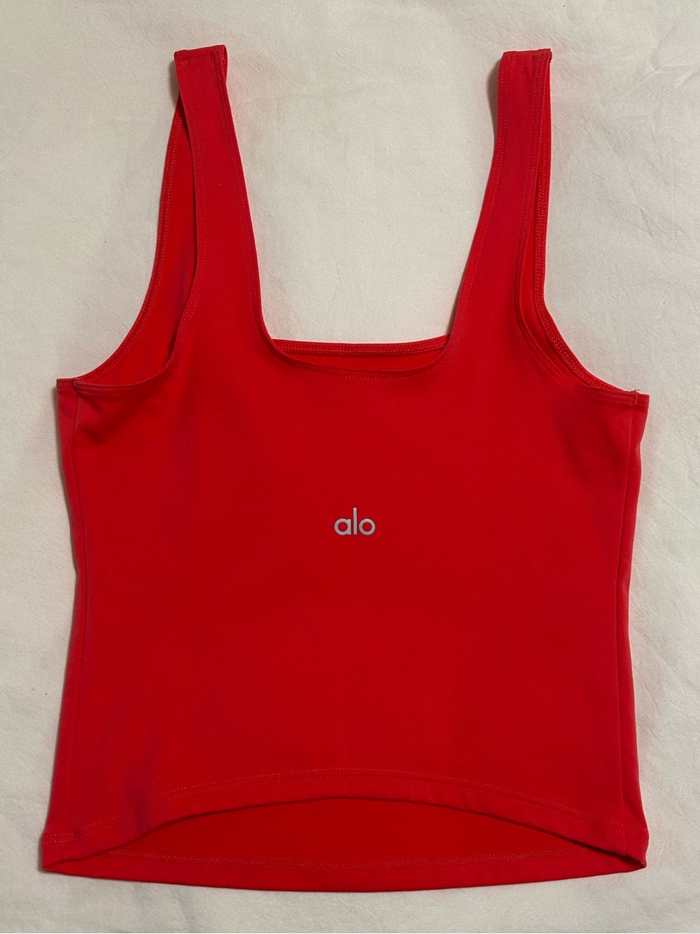 ALO Yoga Softsculpt Precision Tank in Candy Red - Picture 7 of 7